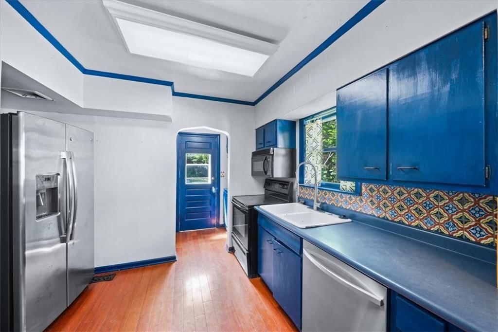 7404 Walnut Street — photo 14
