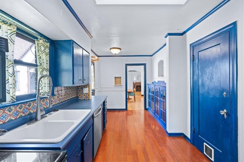 7404 Walnut Street — photo 16