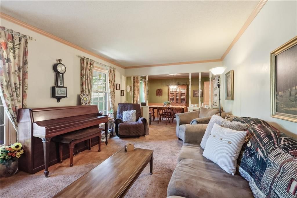 8828 Waverly Avenue — photo 11