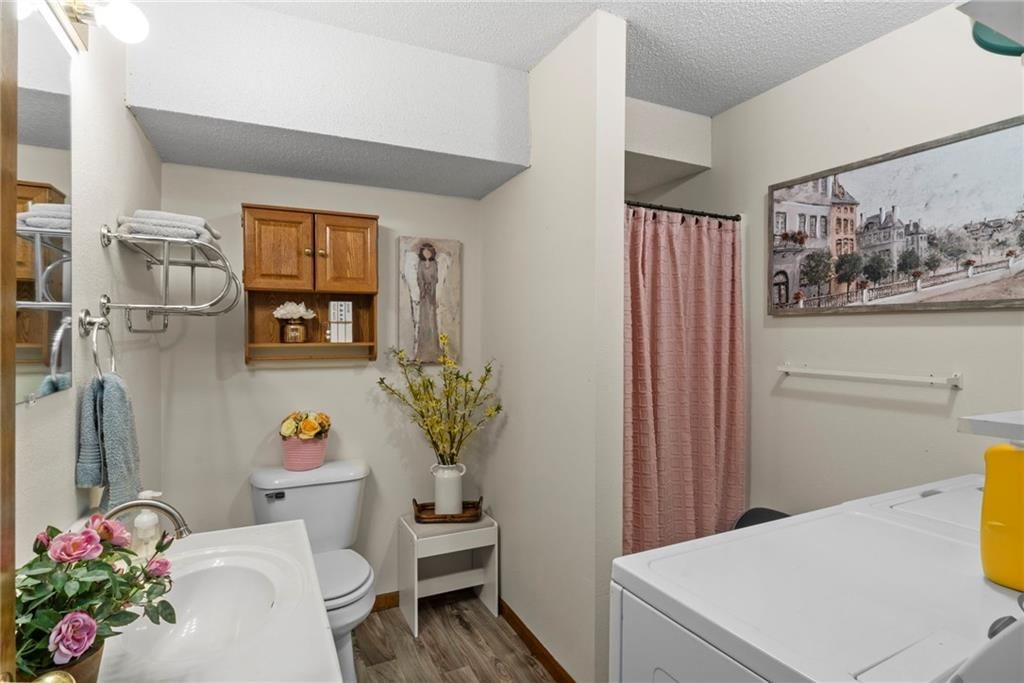 1028 Madison Street — photo 21