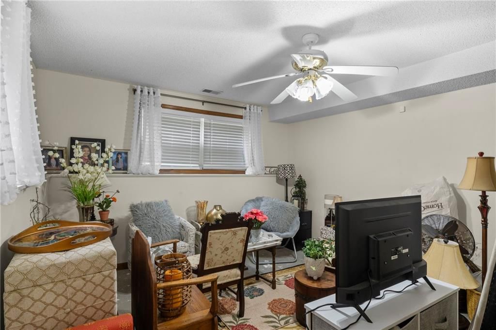 1028 Madison Street — photo 22