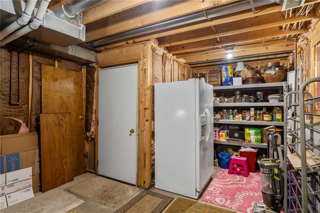 1028 Madison Street — photo 23
