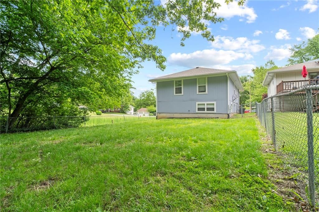 1028 Madison Street — photo 34