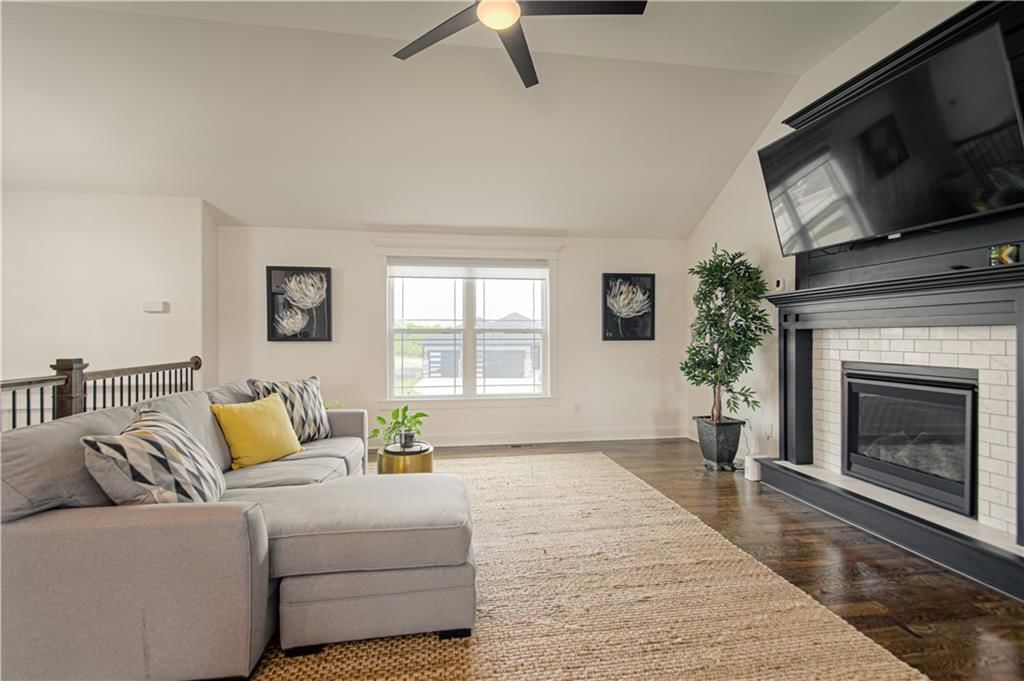 11727 N Laurel Avenue — photo 4