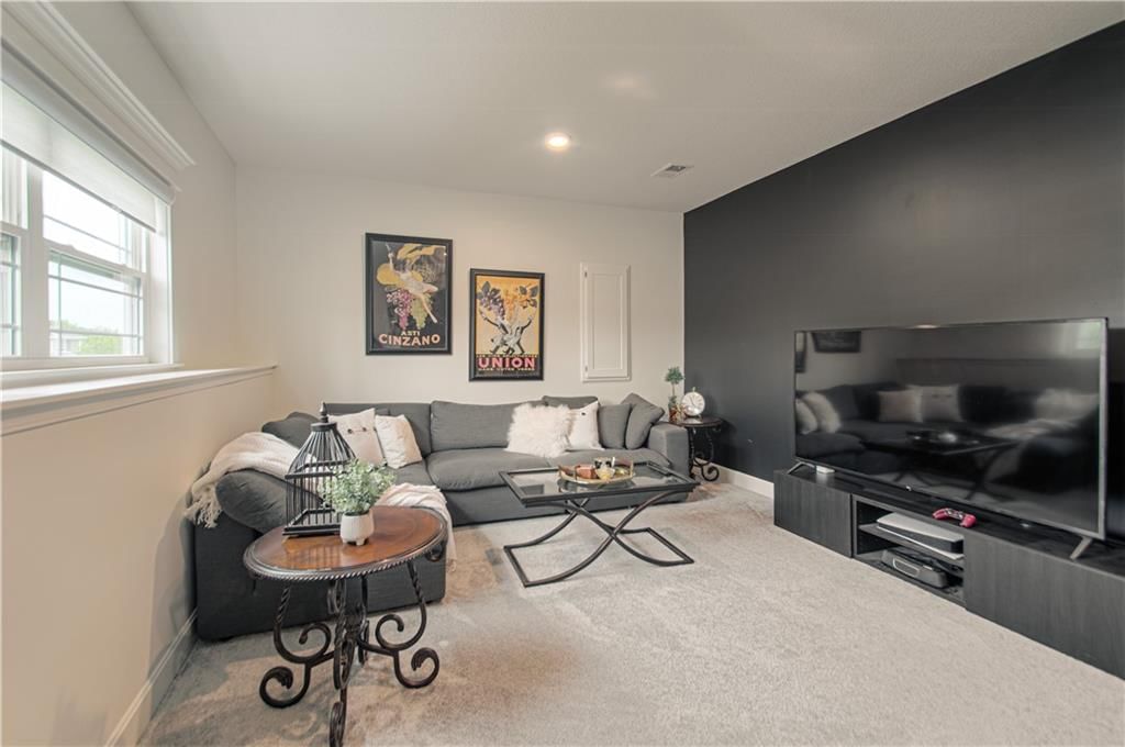 11727 N Laurel Avenue — photo 28
