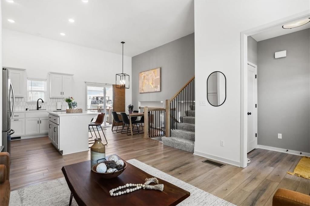 16172 Giorgia Street — photo 10