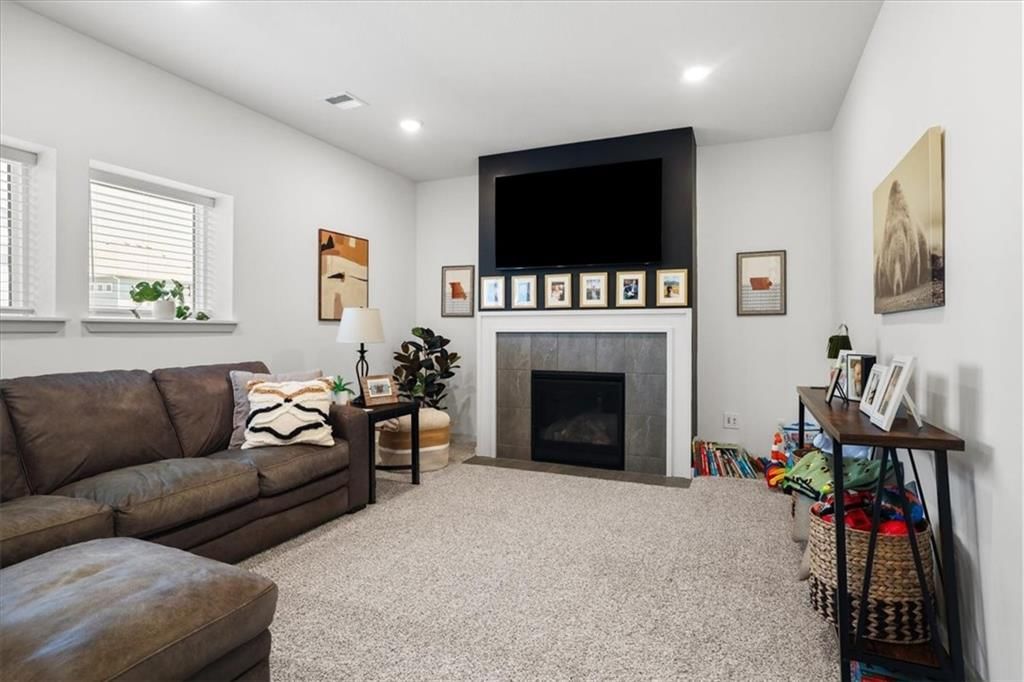 16172 Giorgia Street — photo 18