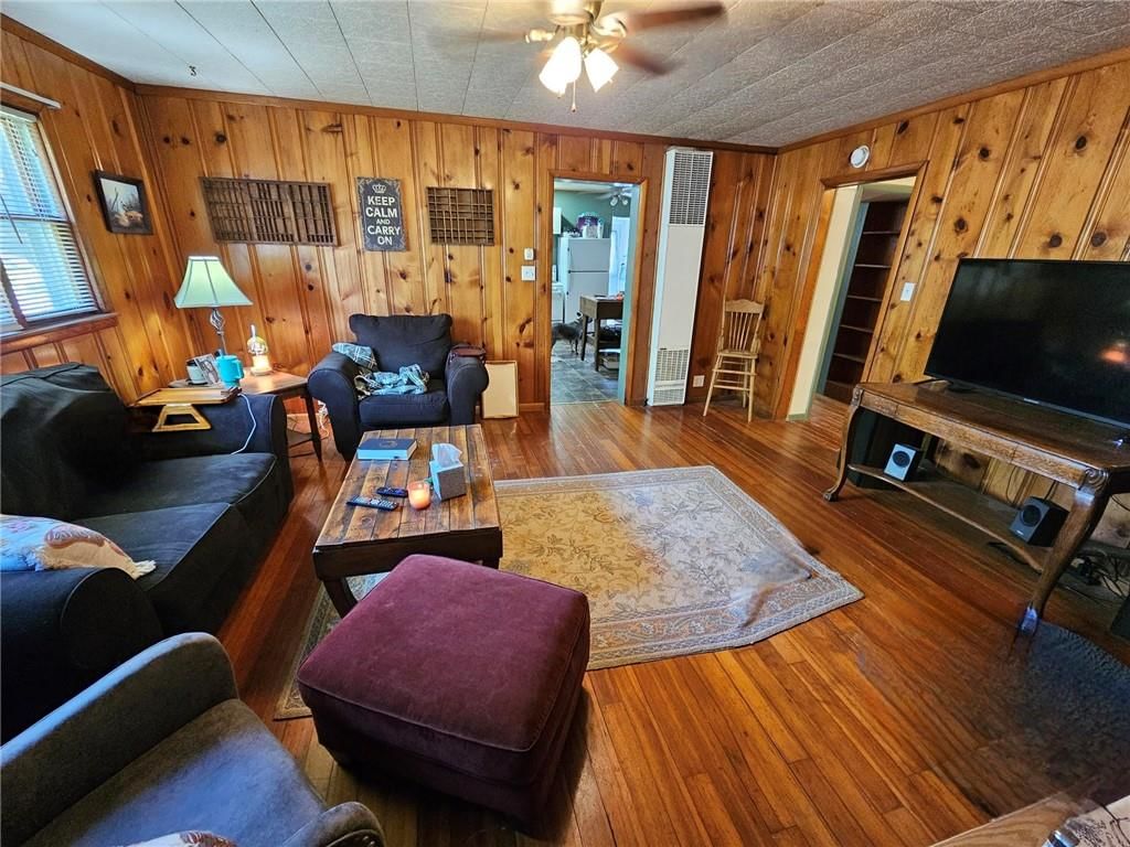 615 S Cherry Street — photo 9
