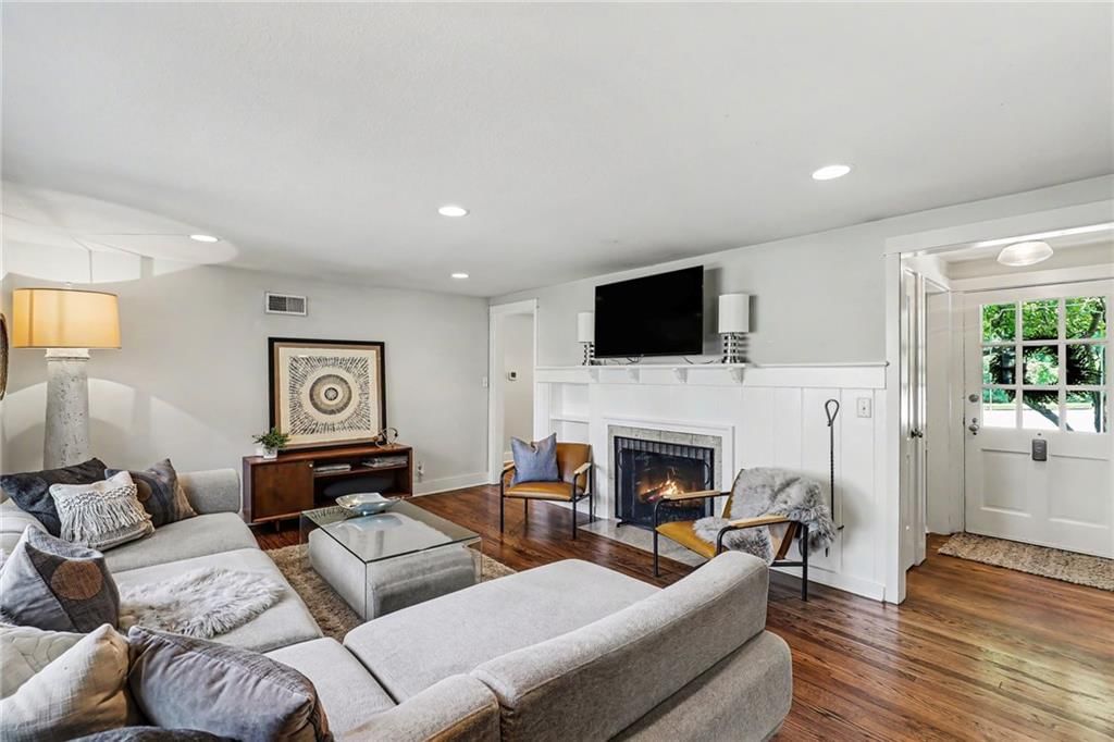 4200 W 71ST Street — photo 4