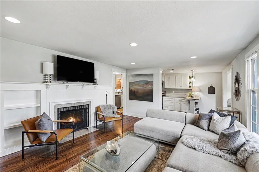4200 W 71ST Street — photo 5
