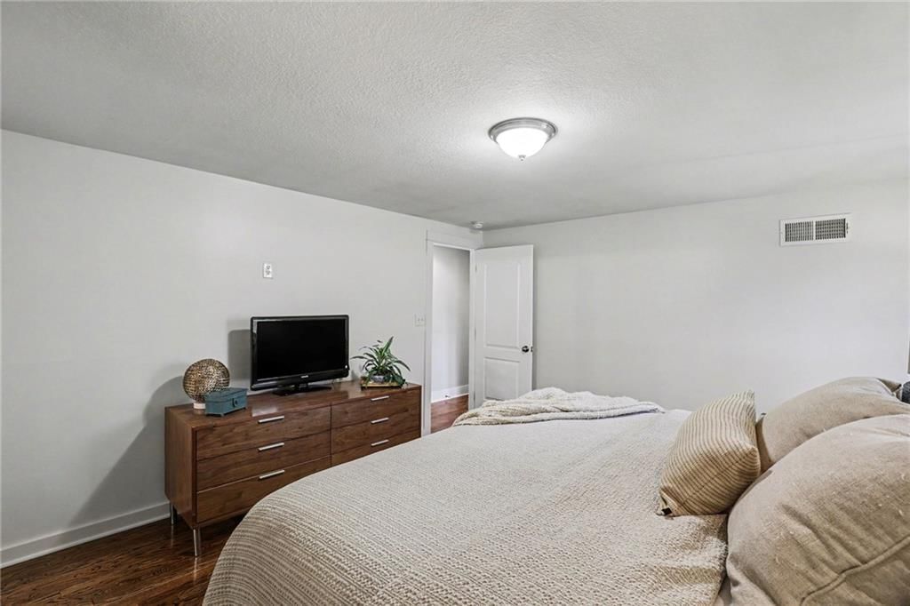 4200 W 71ST Street — photo 12