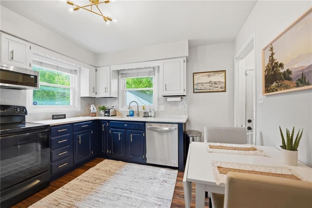 7816 Washington Street — photo 10
