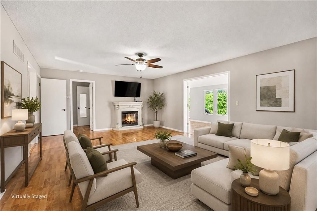4000 W 215TH Street — photo 4