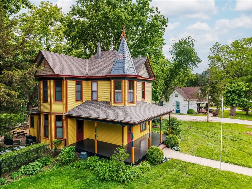 1704 SW Walnut Street — photo 1