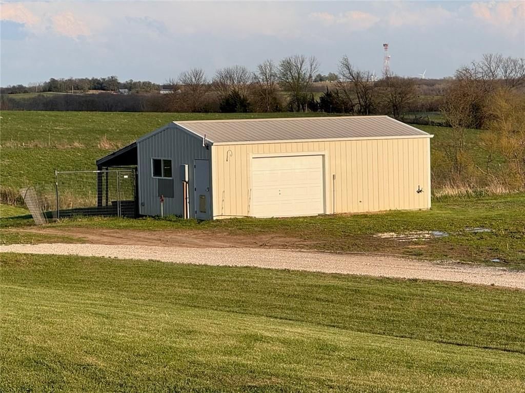27570 Hwy F N/A — photo 45