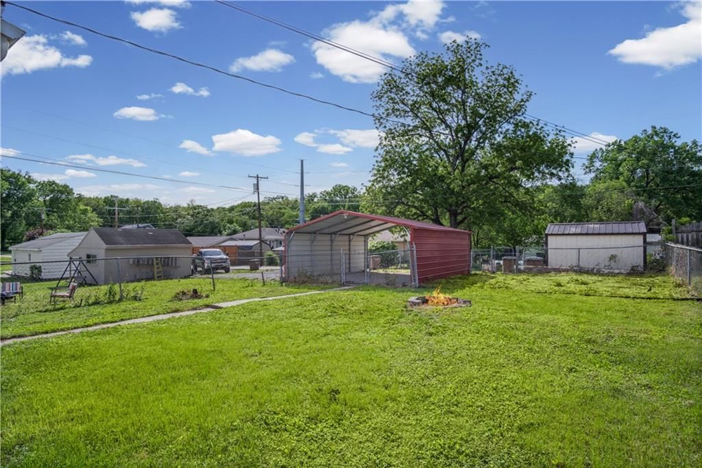 805 Price Boulevard — photo 5