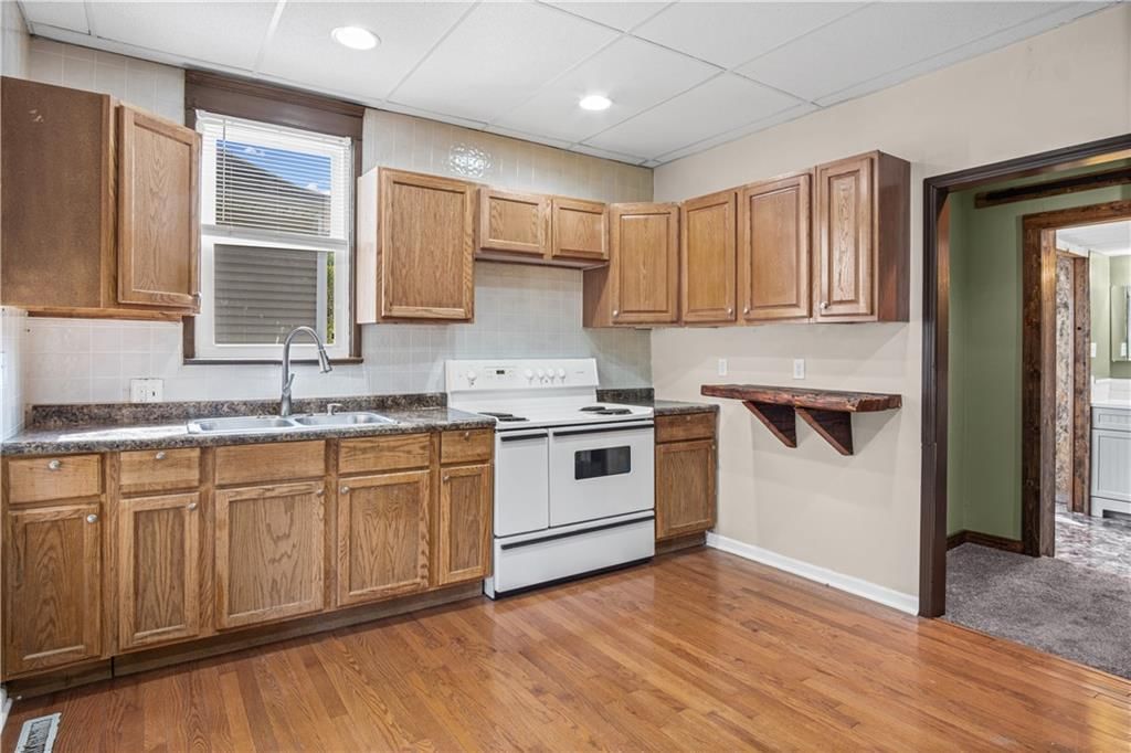 805 Price Boulevard — photo 15