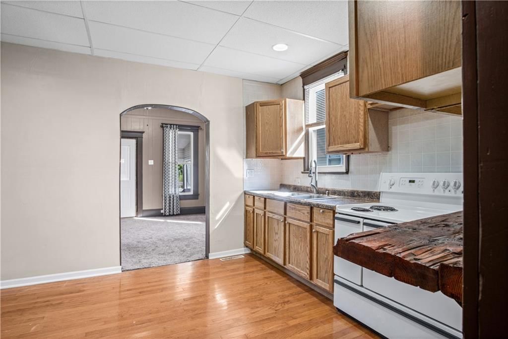 805 Price Boulevard — photo 17