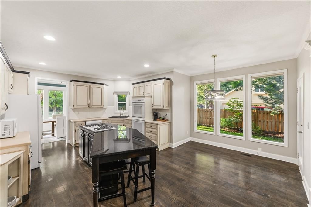 10614 W 128th Street — photo 22