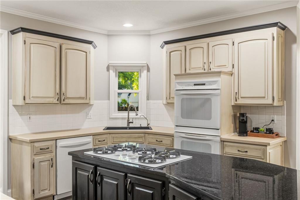 10614 W 128th Street — photo 26