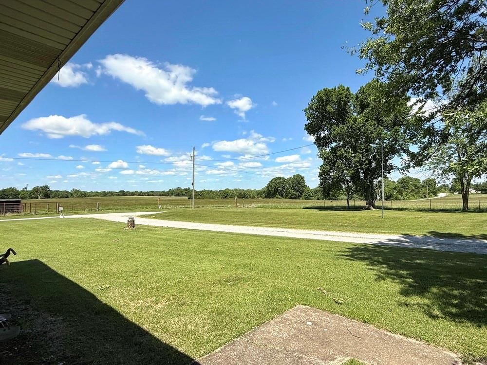 15703 S 2850 Road — photo 34
