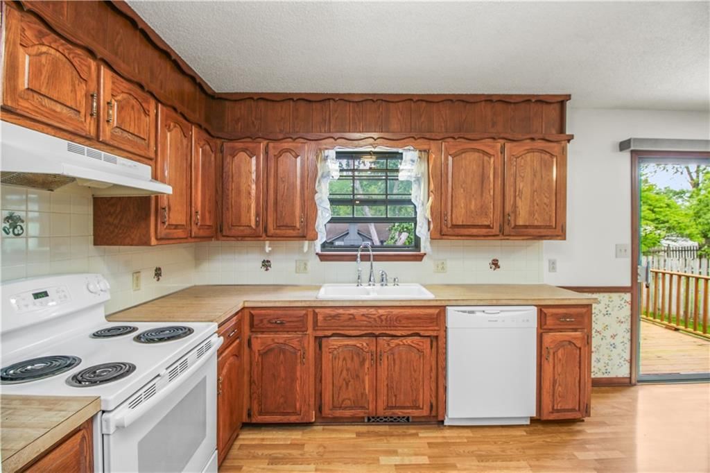 2134 NE Belvoir Street — photo 9