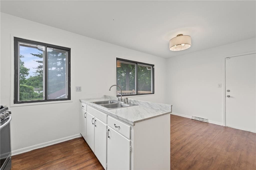 2903 NE 56th Terrace — photo 24