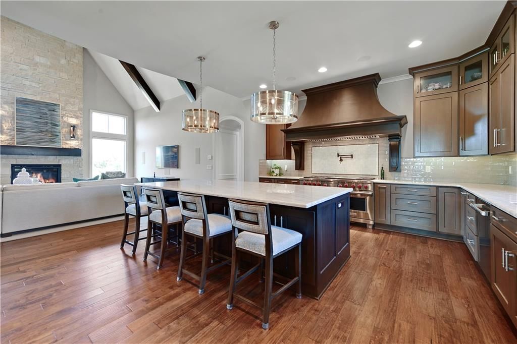 16916 Bond Street — photo 25