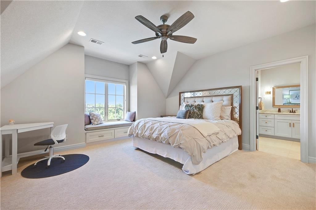 16916 Bond Street — photo 42