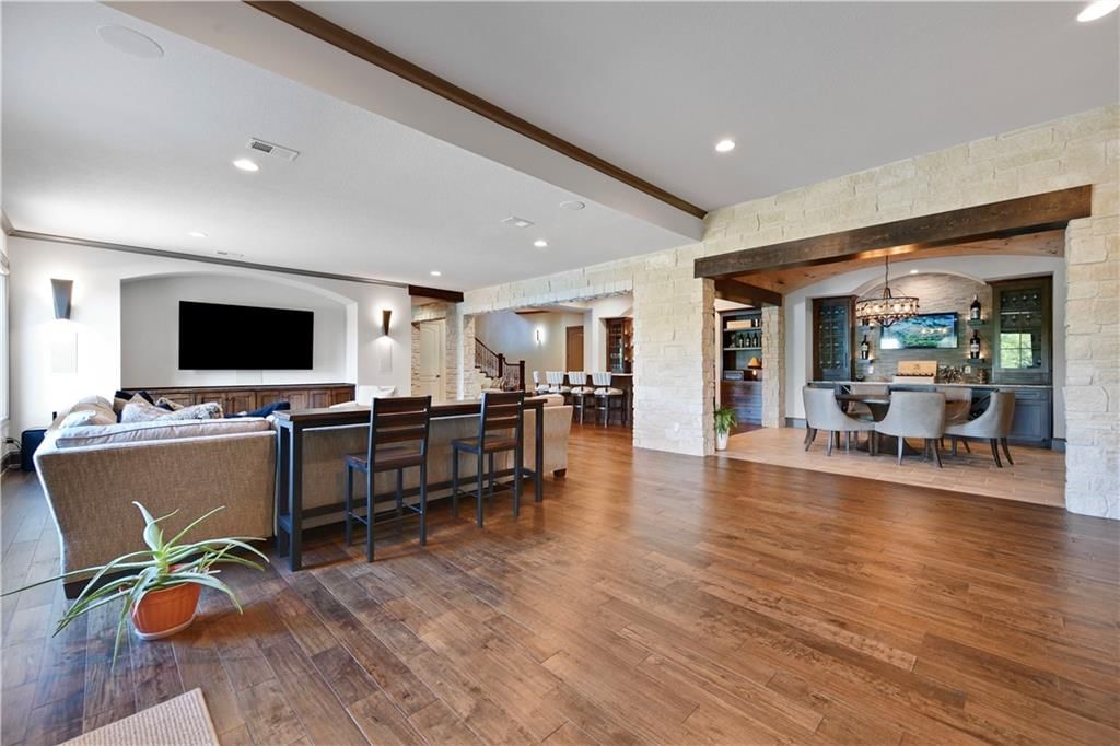 16916 Bond Street — photo 47