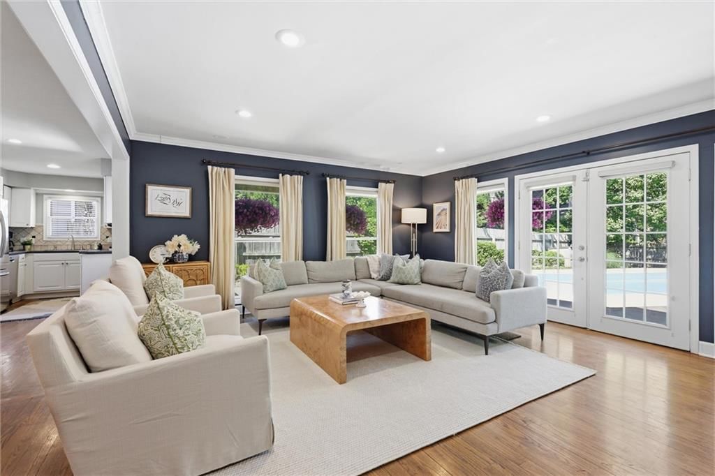 5427 Canterbury Road — photo 7