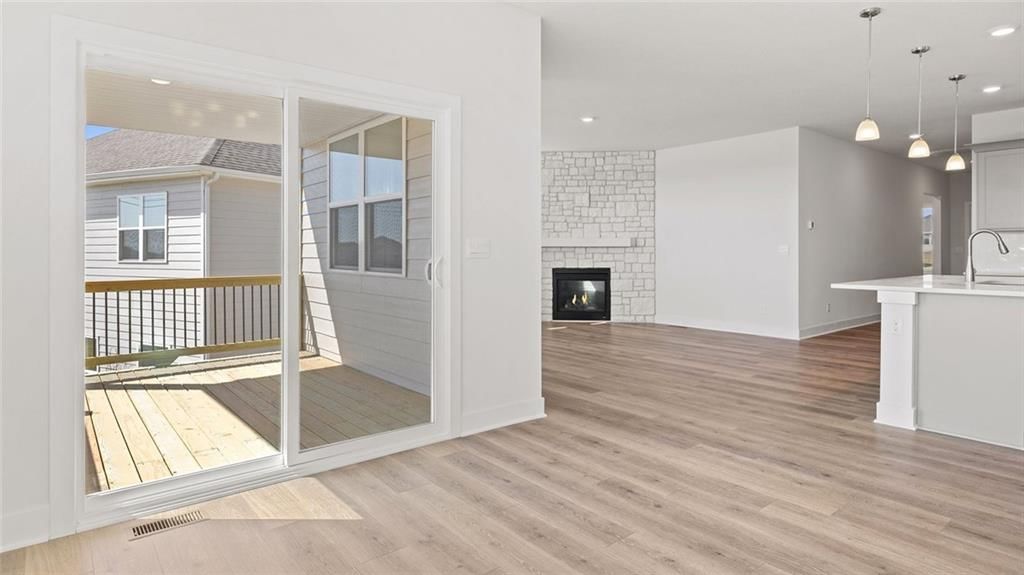 20901 W 188th Terrace — photo 12
