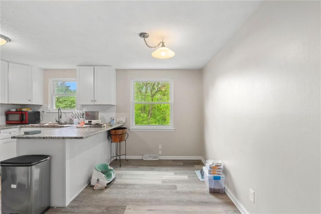 4024 N Walrond Avenue — photo 9