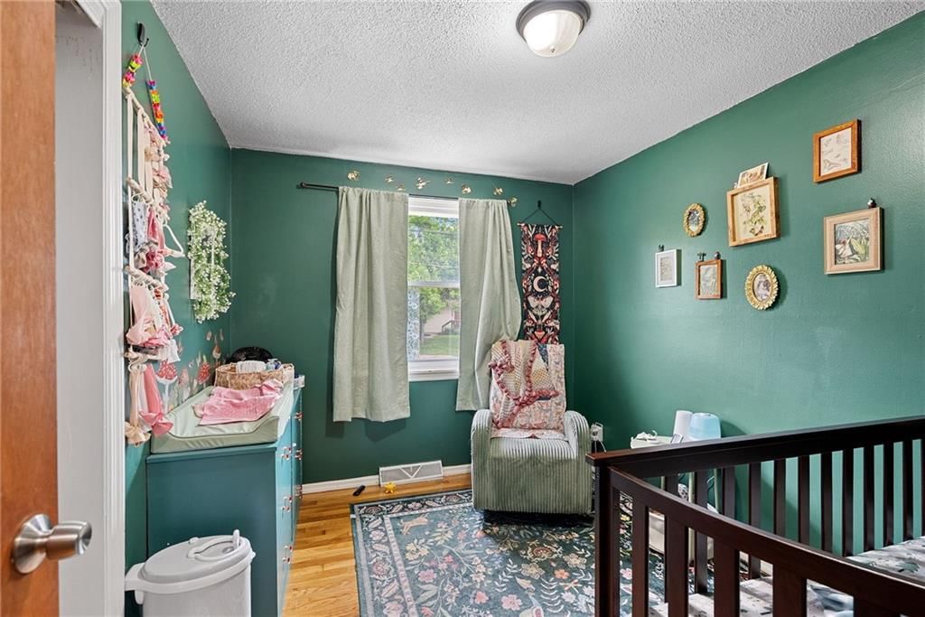 4024 N Walrond Avenue — photo 18