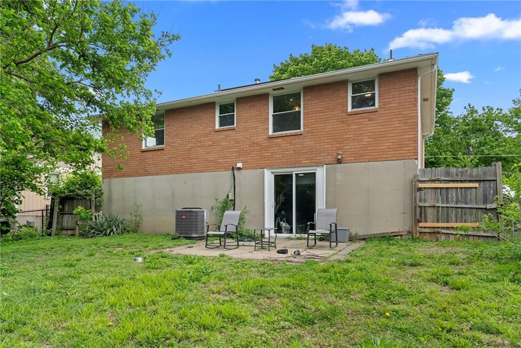 4024 N Walrond Avenue — photo 24