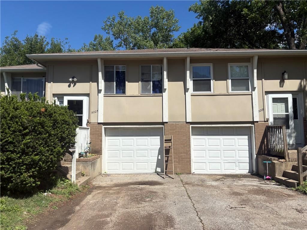 5205-07 FARLEY Court — photo 2