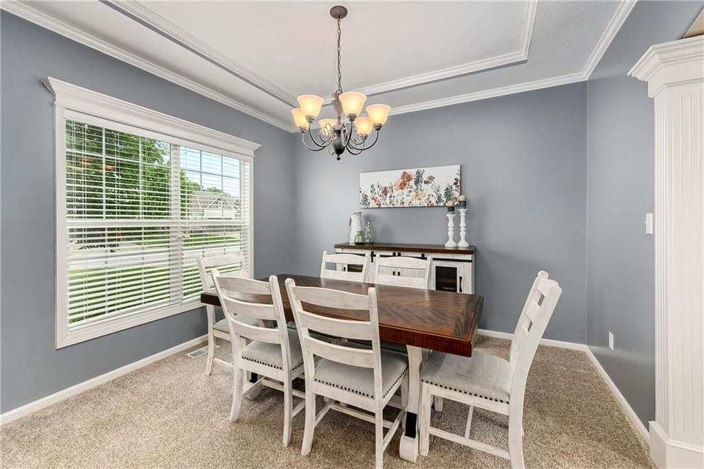 327 SE Highland Park Drive — photo 6