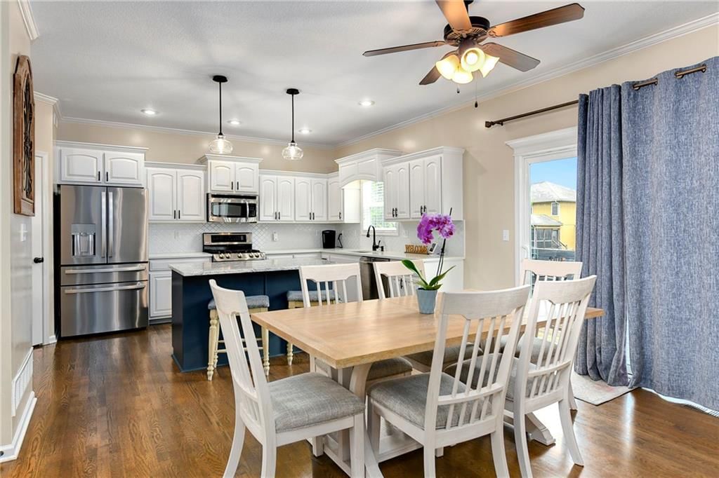 327 SE Highland Park Drive — photo 14