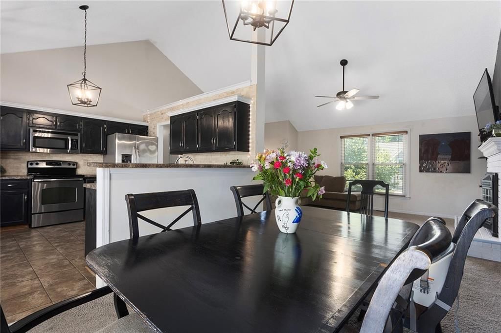 7210 NE 70th Street — photo 9