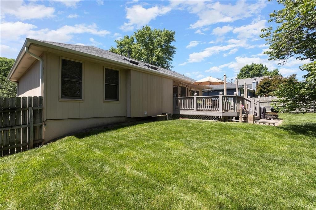 7210 NE 70th Street — photo 31