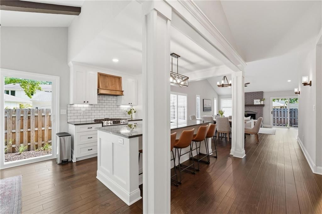12856 Cambridge Terrace — photo 4