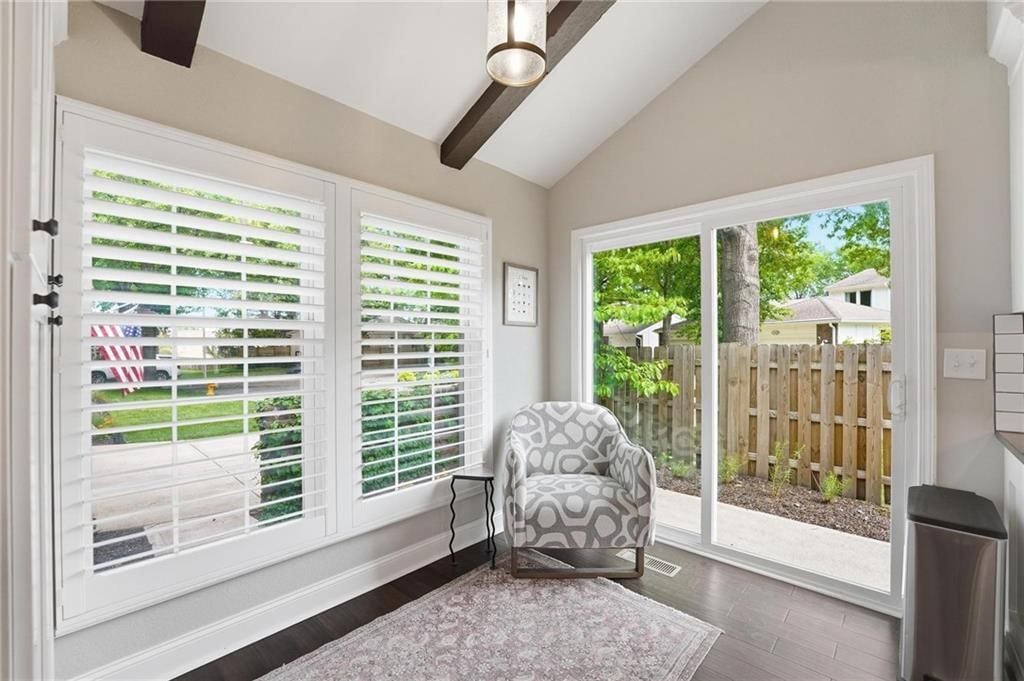 12856 Cambridge Terrace — photo 10