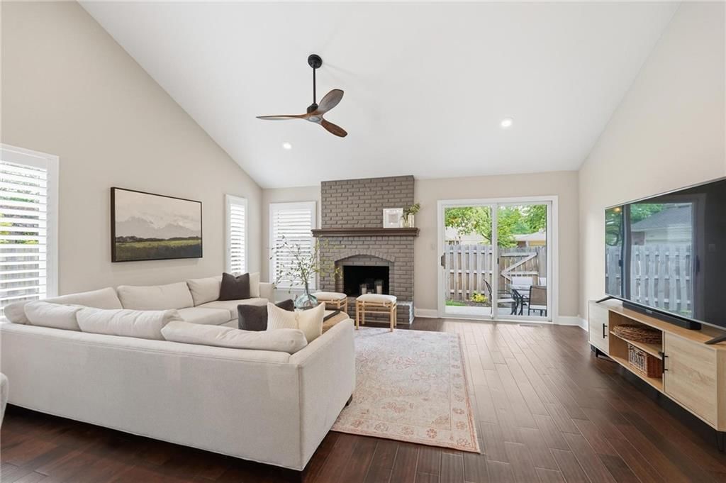 12856 Cambridge Terrace — photo 15