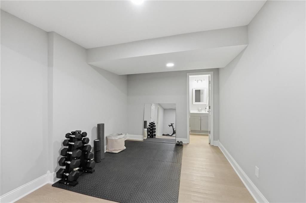 12856 Cambridge Terrace — photo 36