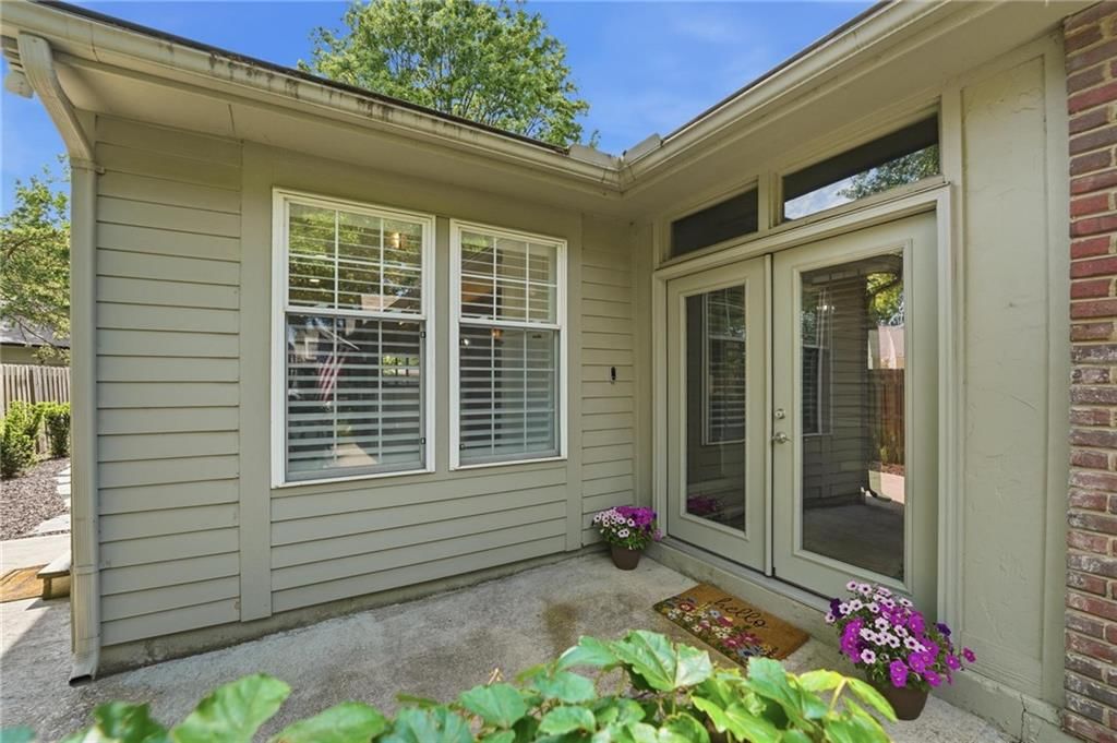 12856 Cambridge Terrace — photo 49