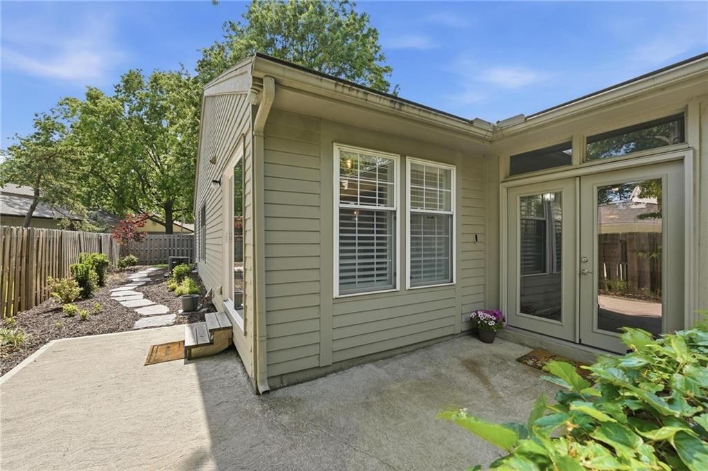 12856 Cambridge Terrace — photo 50
