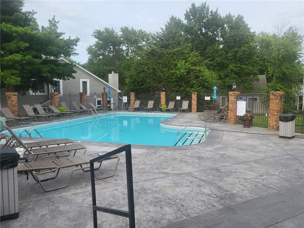 13837 W 58th Terrace — photo 17