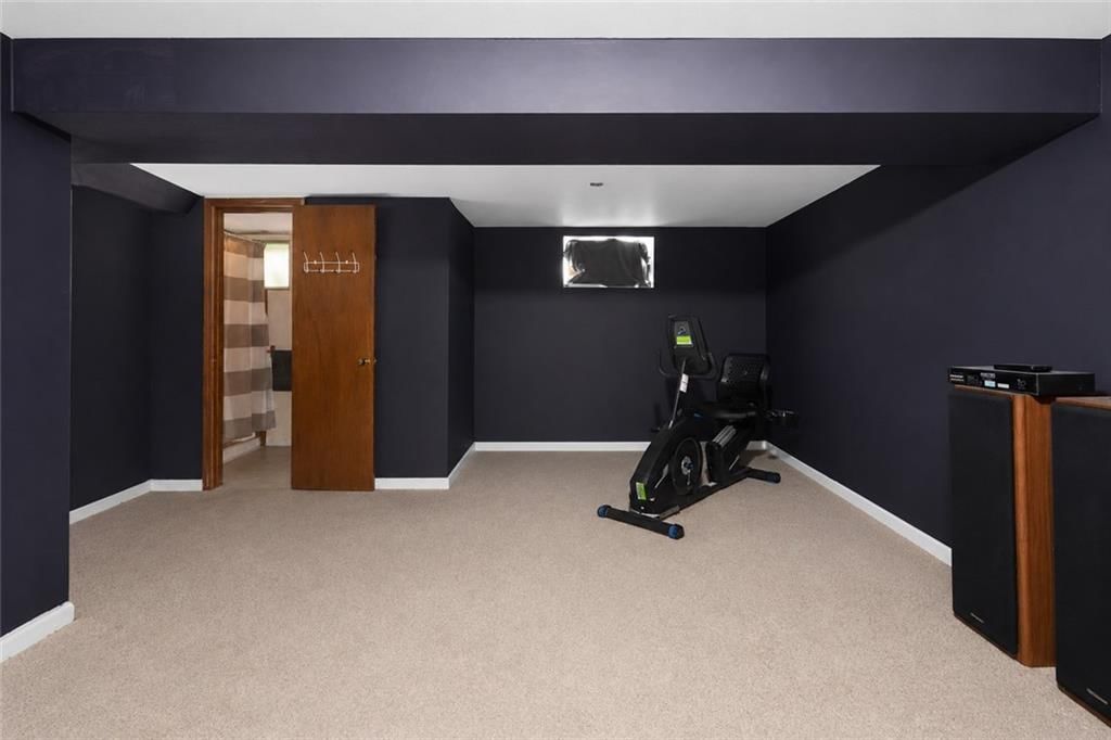 10239 OUTLOOK Drive — photo 28