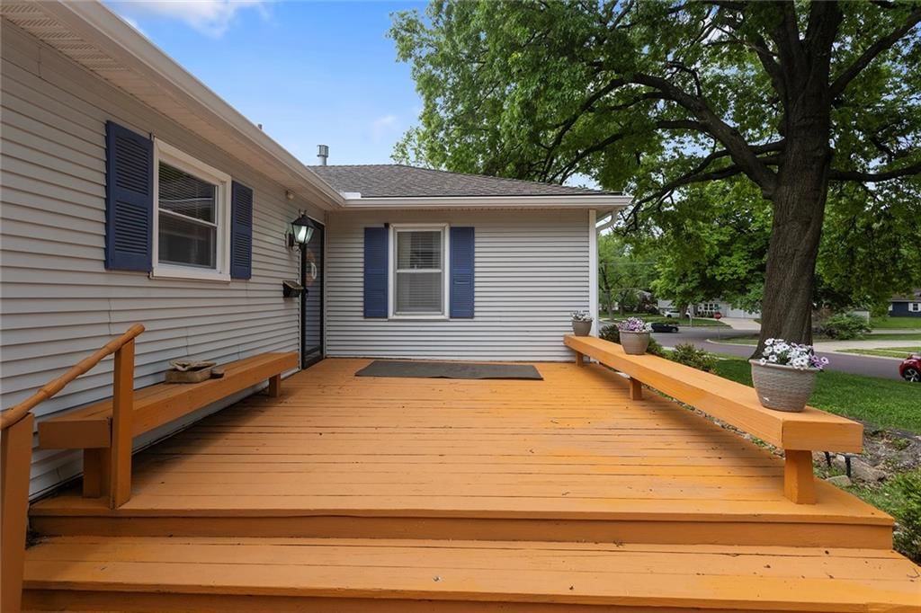 10239 OUTLOOK Drive — photo 29