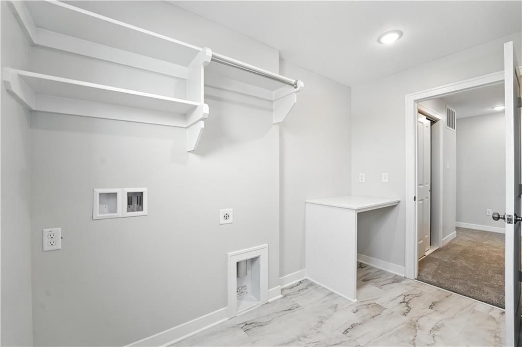 12232 Emerald Street — photo 16